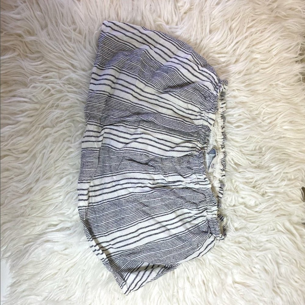 Ruffle Cropped Tube Top
